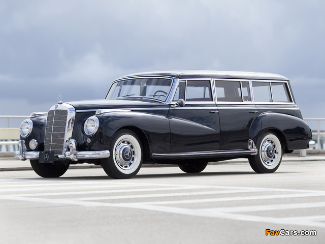 Images of Mercedes-Benz 300c Station Wagon by Binz 1956 (640 x 480)