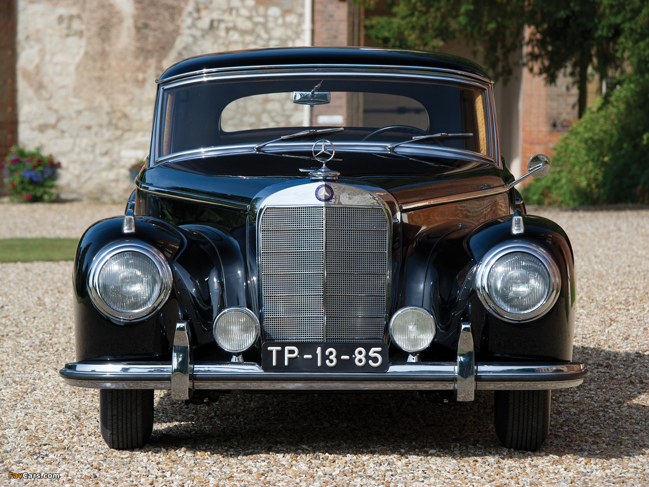 Images of Mercedes-Benz 300S (W188) 1952–55 (1280 x 960)