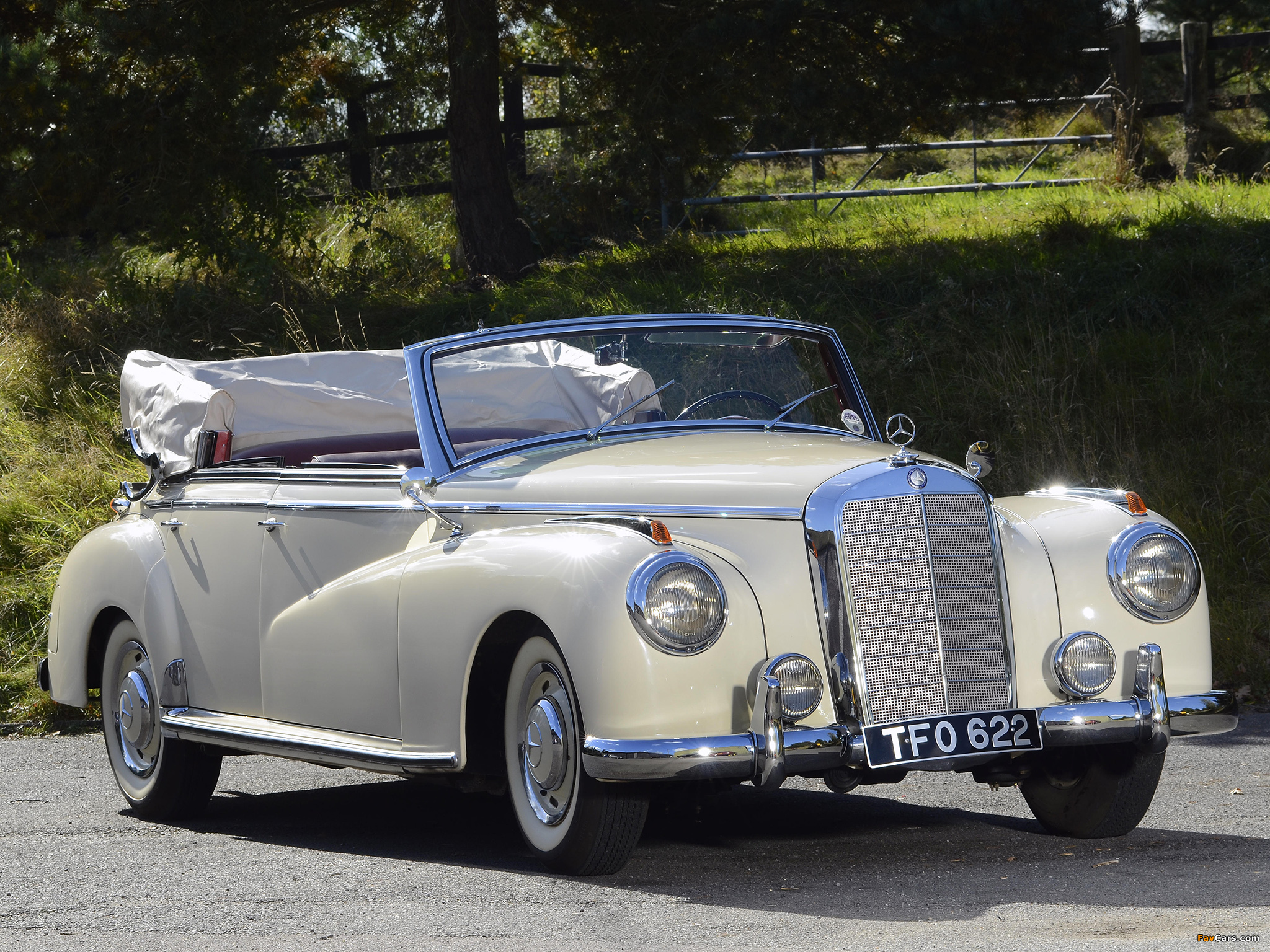 Mercedes-Benz 300 Cabriolet D (W186) 1951–57 images (2048 x 1536)