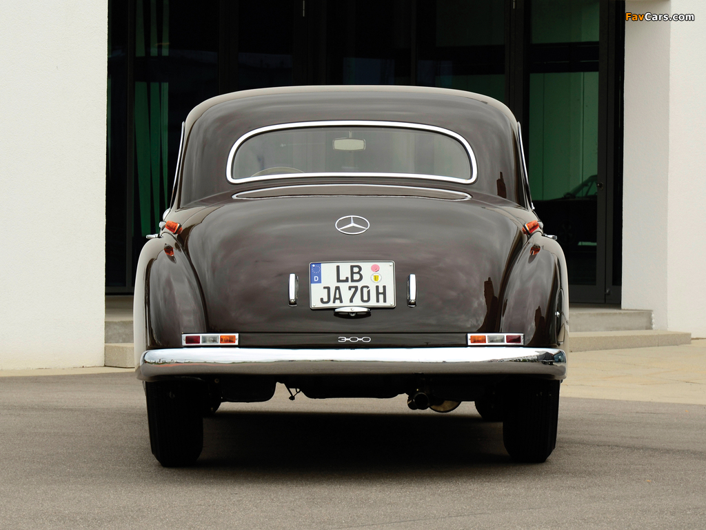 Mercedes-Benz 300 Limousine (W186) 1951–57 photos (1024 x 768)