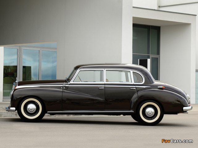 Mercedes-Benz 300 Limousine (W186) 1951–57 photos (640 x 480)