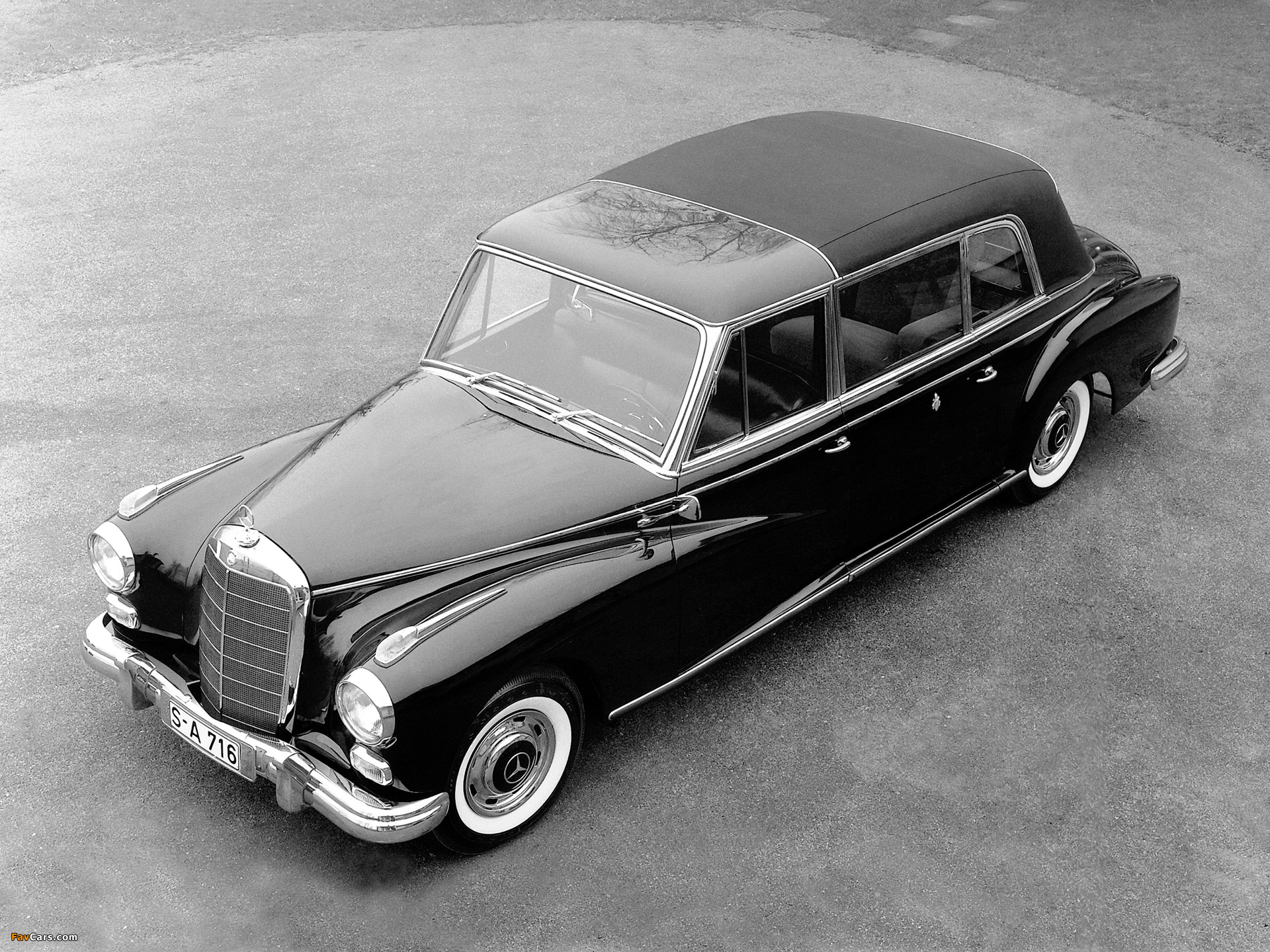 Mercedes-Benz 300d Pullman Landaulet Popemobile (W189) 1960 images (1920 x 1440)