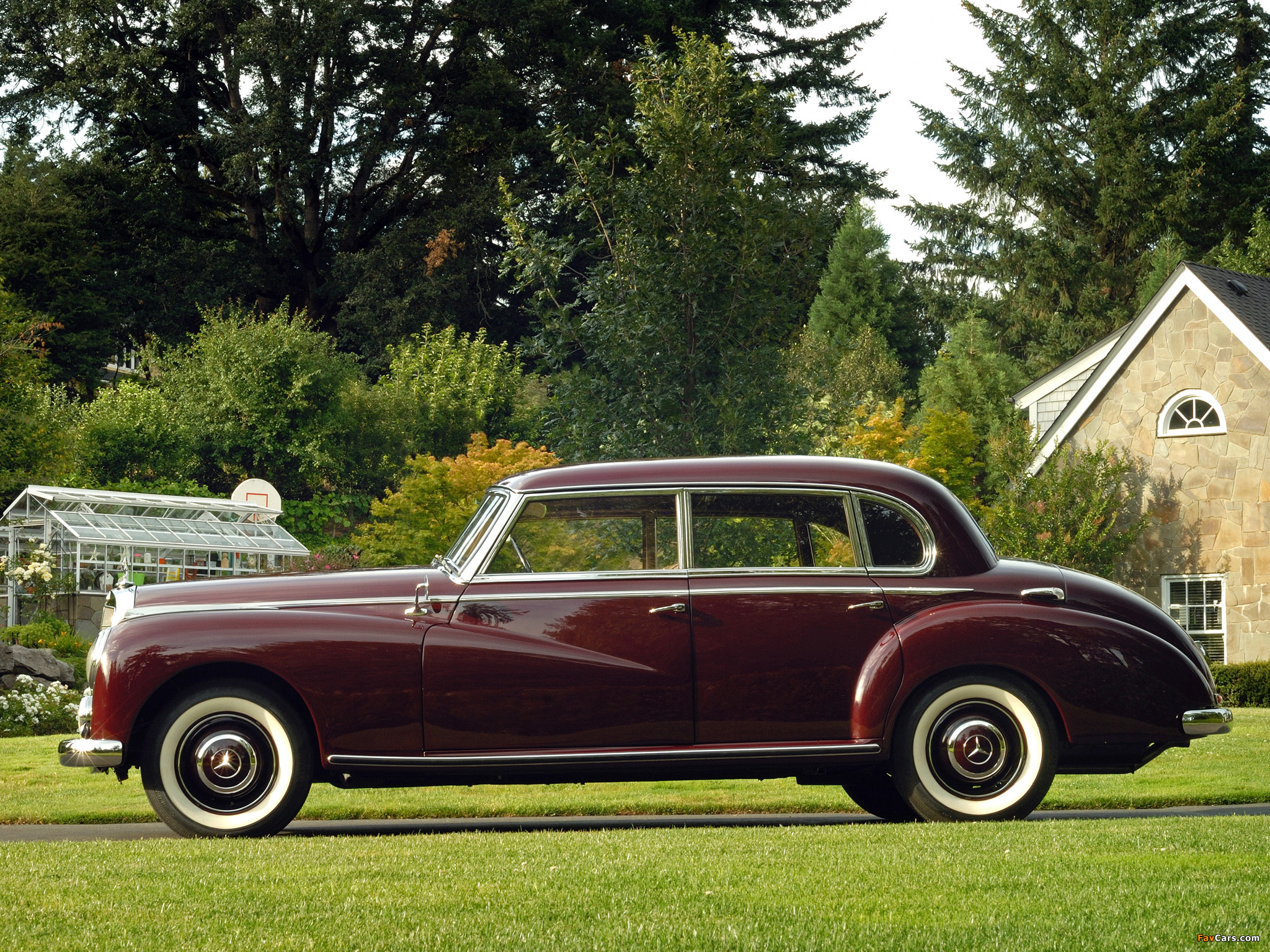 Pictures of Mercedes-Benz 300 Limousine (W186) 1951–57 (2048 x 1536)
