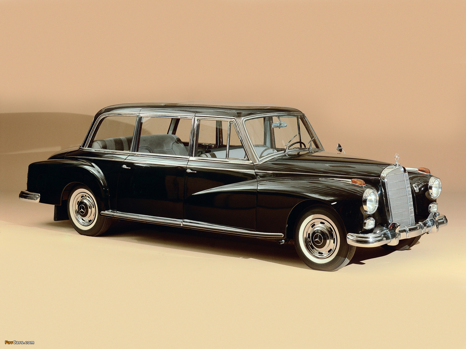 Mercedes-Benz 300d Pullman Limousine (W189) 1960 wallpapers (1600 x 1200)