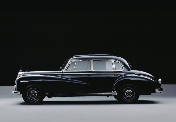 Mercedes-Benz 300 Limousine (W186) 1951–57 wallpapers