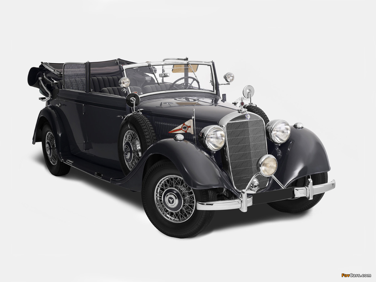 Mercedes-Benz 320 Tourer (W142) 1937–42 images (1280 x 960)
