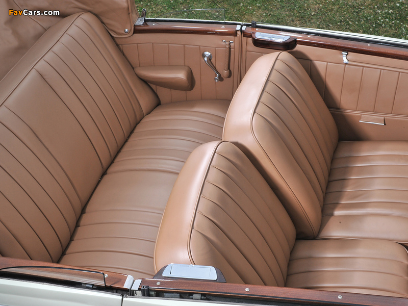 Mercedes-Benz 320 Cabriolet B (W142) 1937–42 photos (800 x 600)