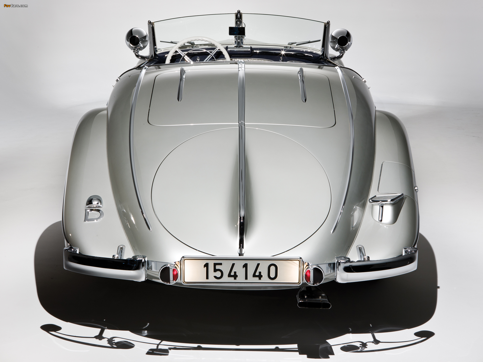 Images of Mercedes-Benz 540K Special Roadster 1937–38 (2048 x 1536)