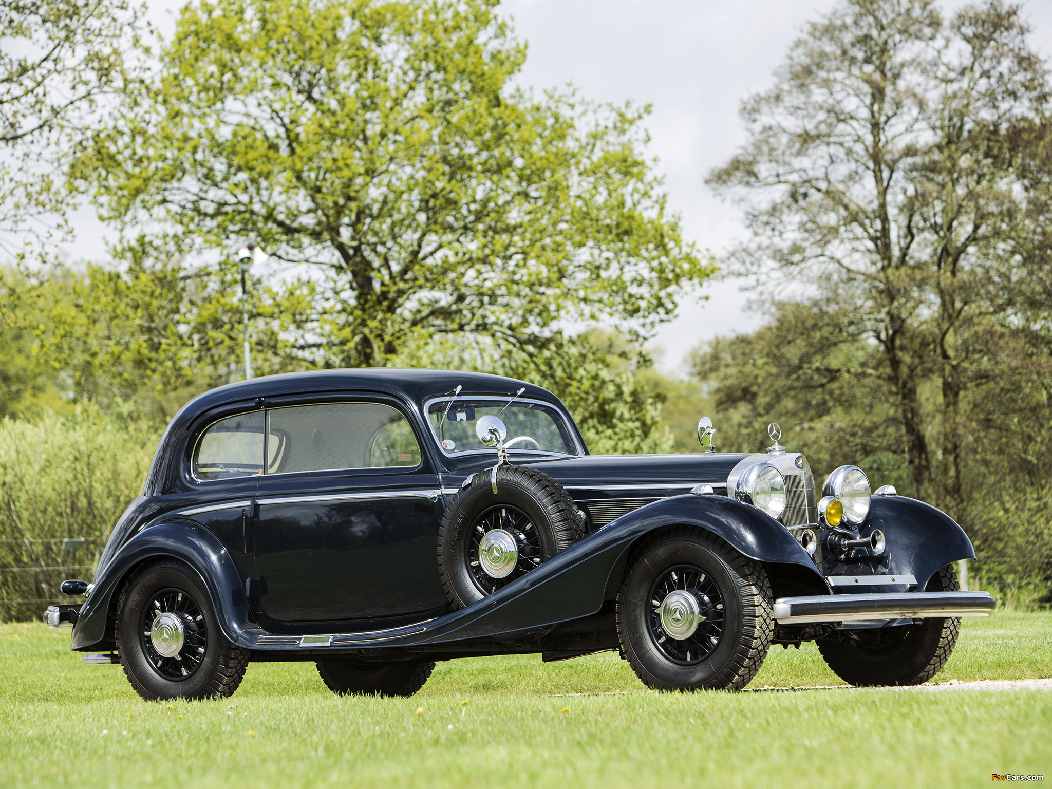 Images of Mercedes-Benz 540K Coupe 1937–38 (2048 x 1536)