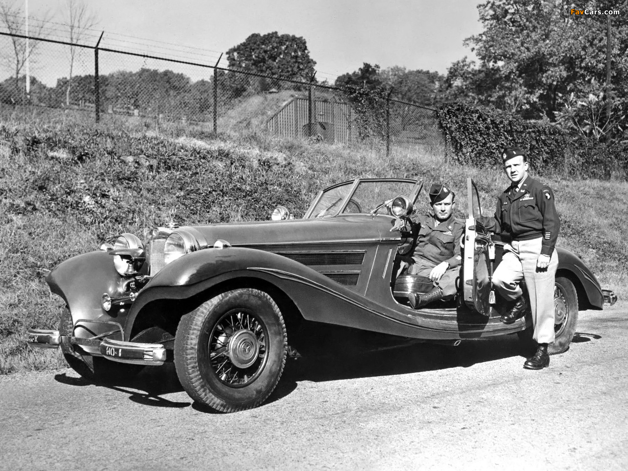 Mercedes-Benz 540K Special Roadster Blue Goose 1937 photos (1280 x 960)