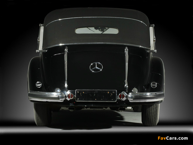Mercedes-Benz 540K Cabriolet B 1937–38 photos (640 x 480)