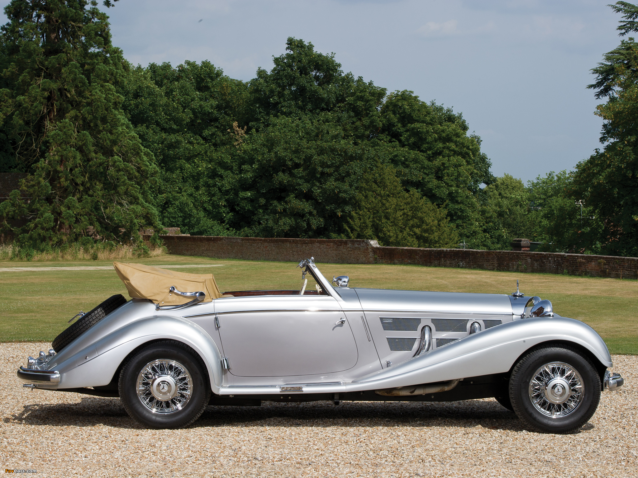 Mercedes-Benz 540K Cabriolet A 1937–38 pictures (2048 x 1536)