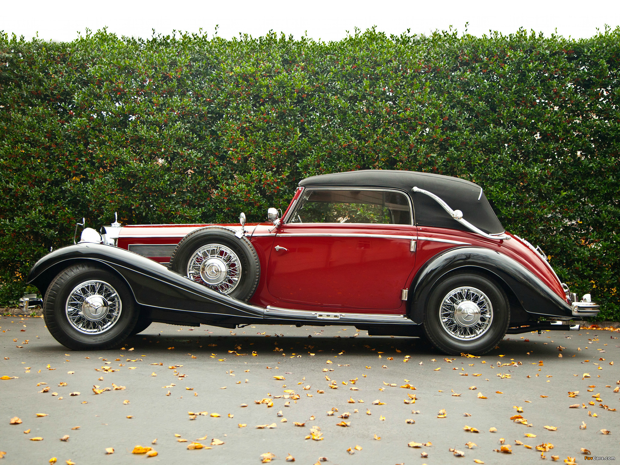 Mercedes-Benz 540K Cabriolet C 1937–38 wallpapers (2048 x 1536)