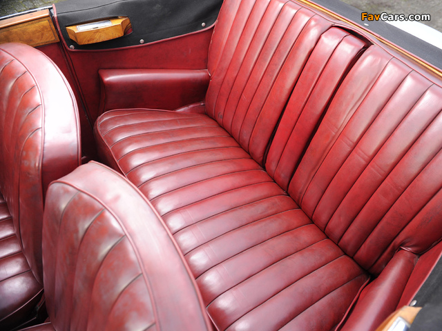 Mercedes-Benz 540K Cabriolet by Vanden Plas (W29) 1938 photos (640 x 480)