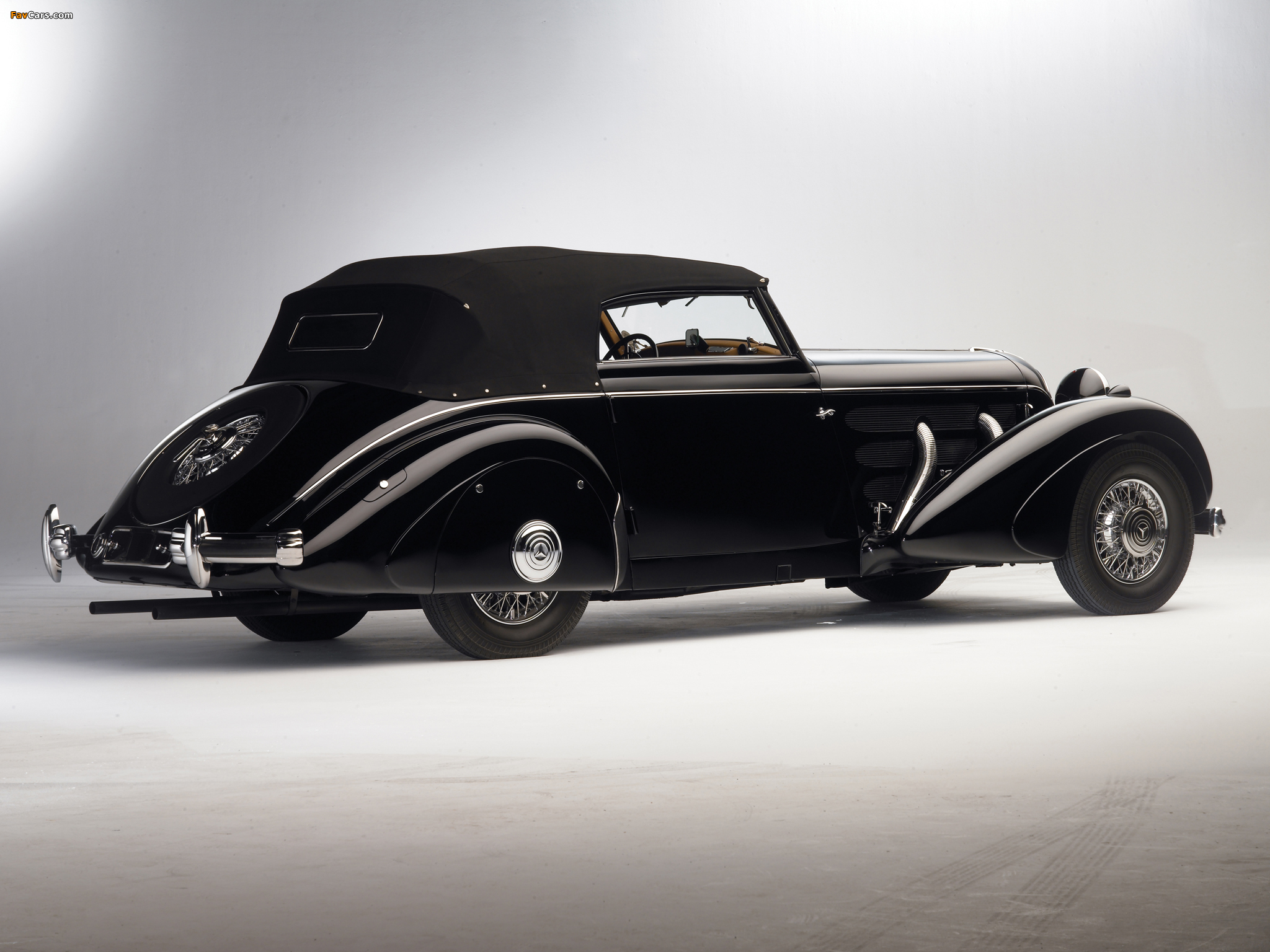 Photos of Mercedes-Benz 540K Special Cabriolet 1936 (2048 x 1536)