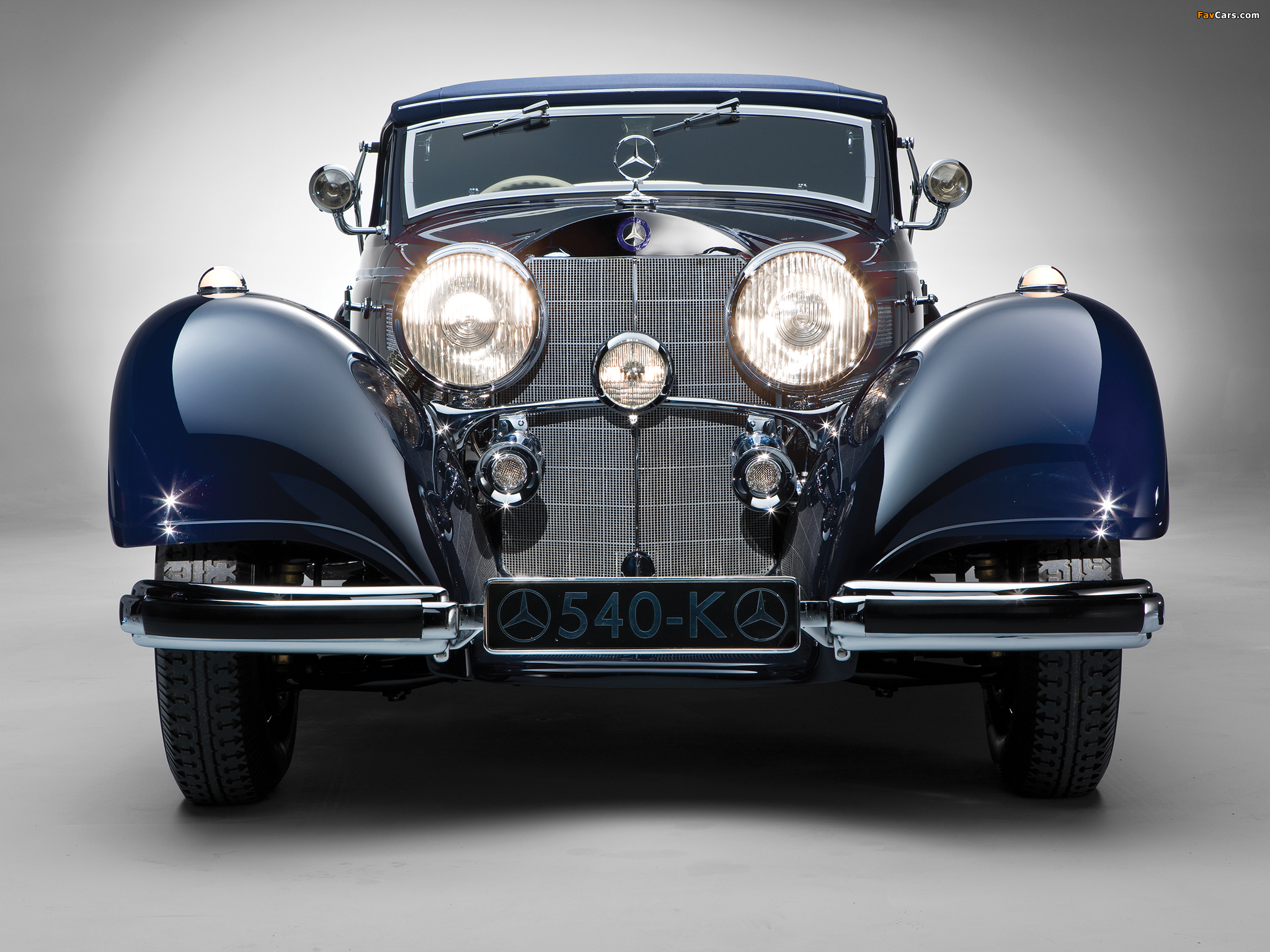Photos of Mercedes-Benz 540K Cabriolet A (RHD) 1937–38 (2048 x 1536)
