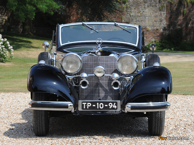 Photos of Mercedes-Benz 540K Cabriolet B 1937–38 (640 x 480)