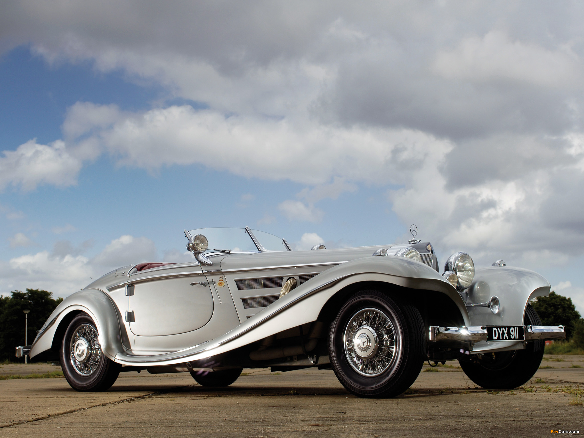 Pictures of Mercedes-Benz 540K Special Roadster 1937–38 (2048 x 1536)