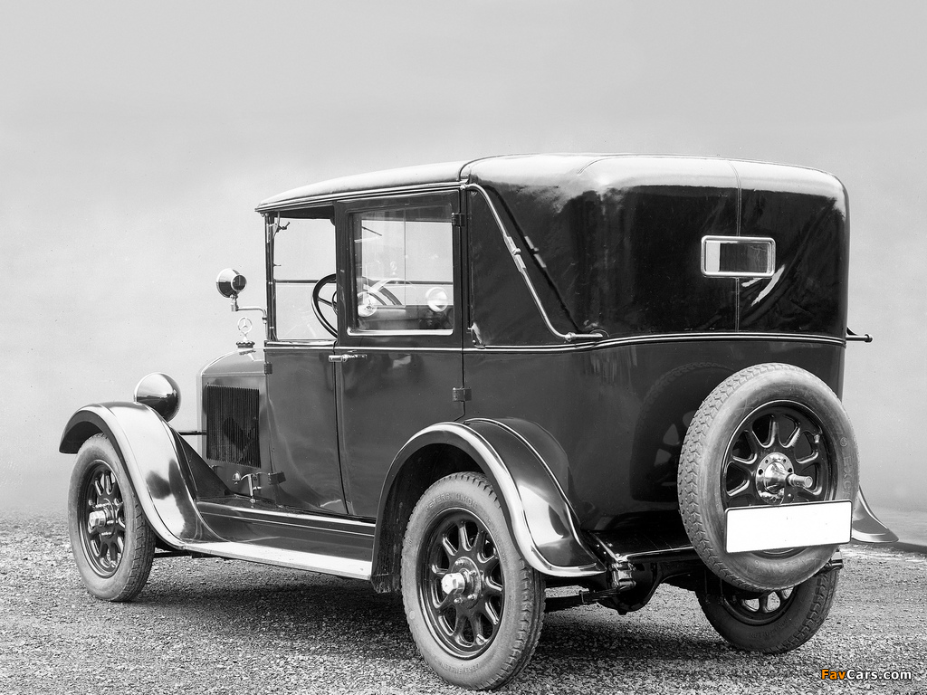 Mercedes-Benz 8/38 HP Landaulet Taxi (W02) 1926–28 wallpapers (1024 x 768)