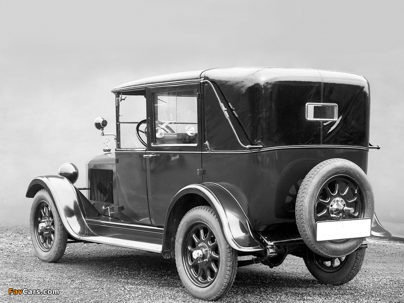 Mercedes-Benz 8/38 HP Landaulet Taxi (W02) 1926–28 wallpapers (800 x 600)