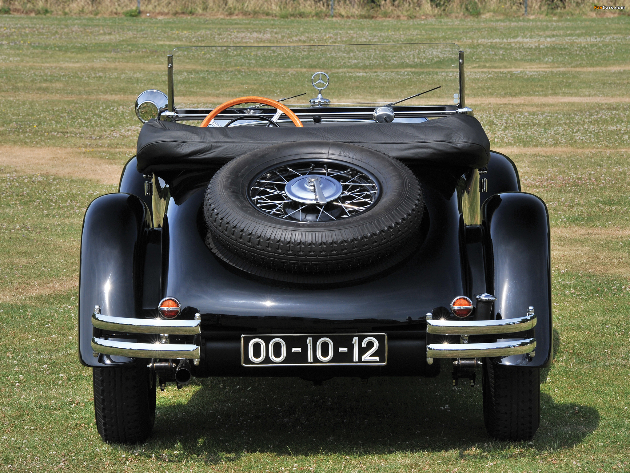 Photos of Mercedes-Benz 15/75 HP Mannheim 370 S Sports Convertible (WS10) 1932–33 (2048 x 1536)