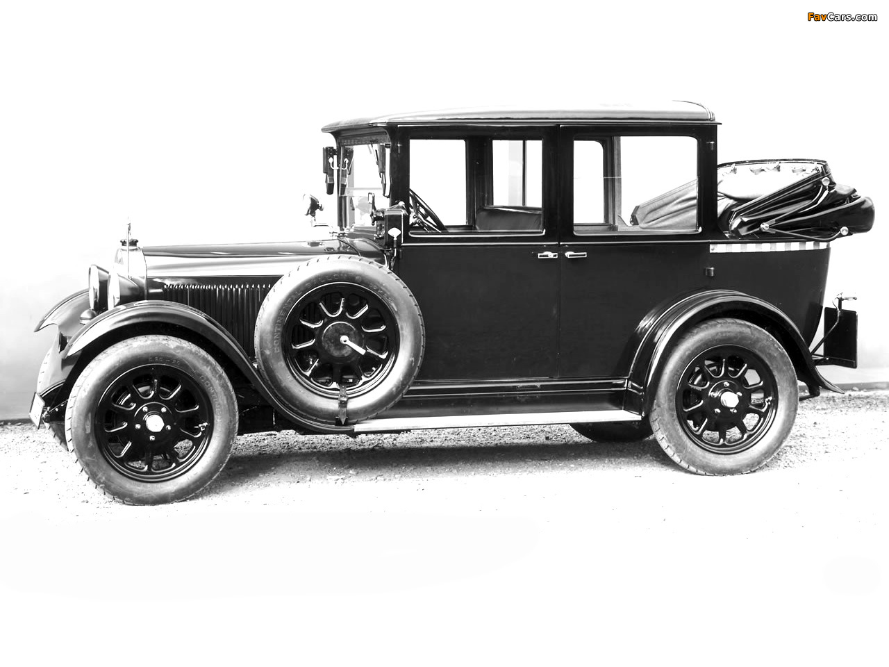 Mercedes-Benz Typ Stuttgart 1926 pictures (1280 x 960)