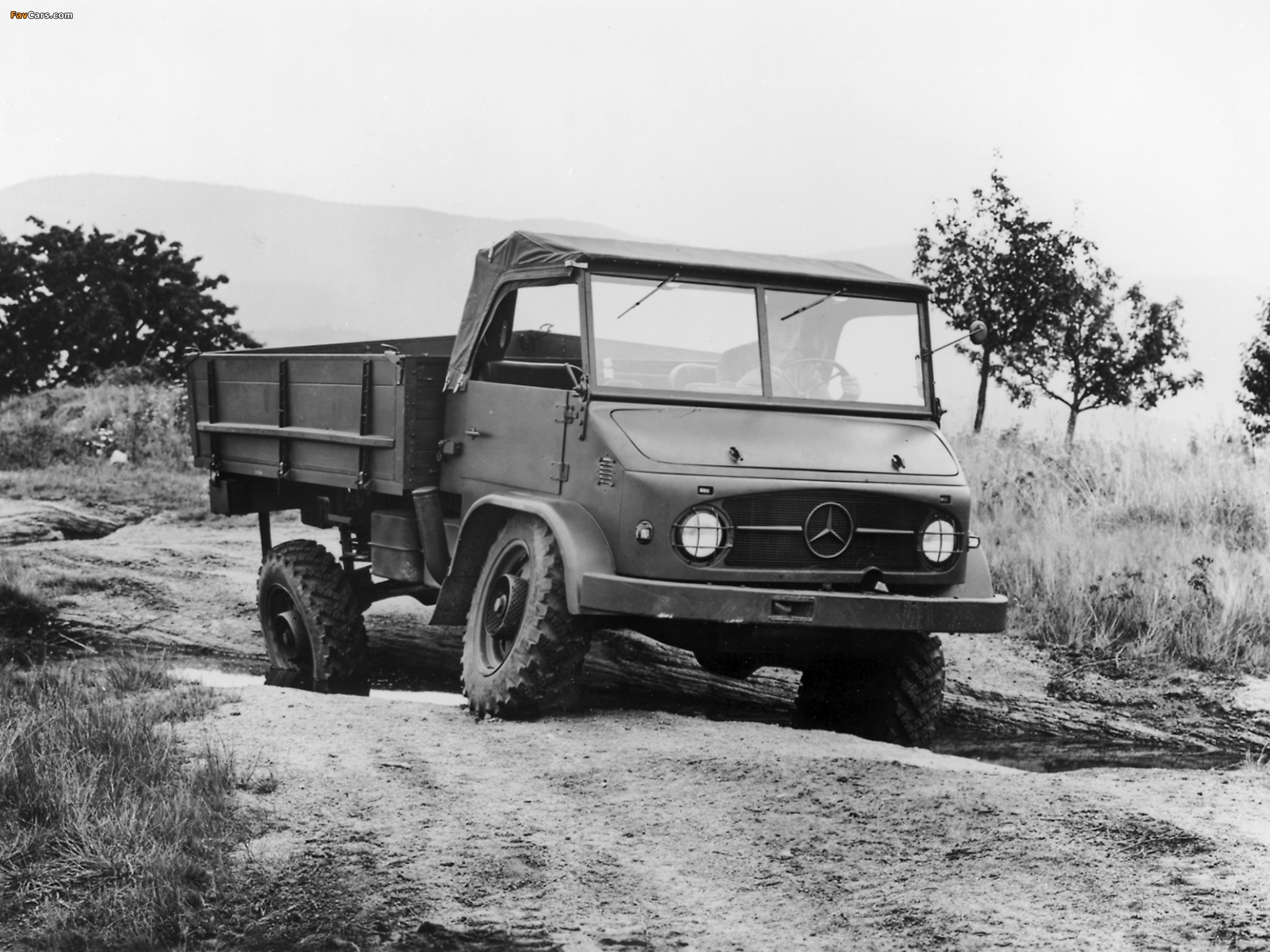Images of Mercedes-Benz Unimog S U82 (404) 1955–80 (2048 x 1536)