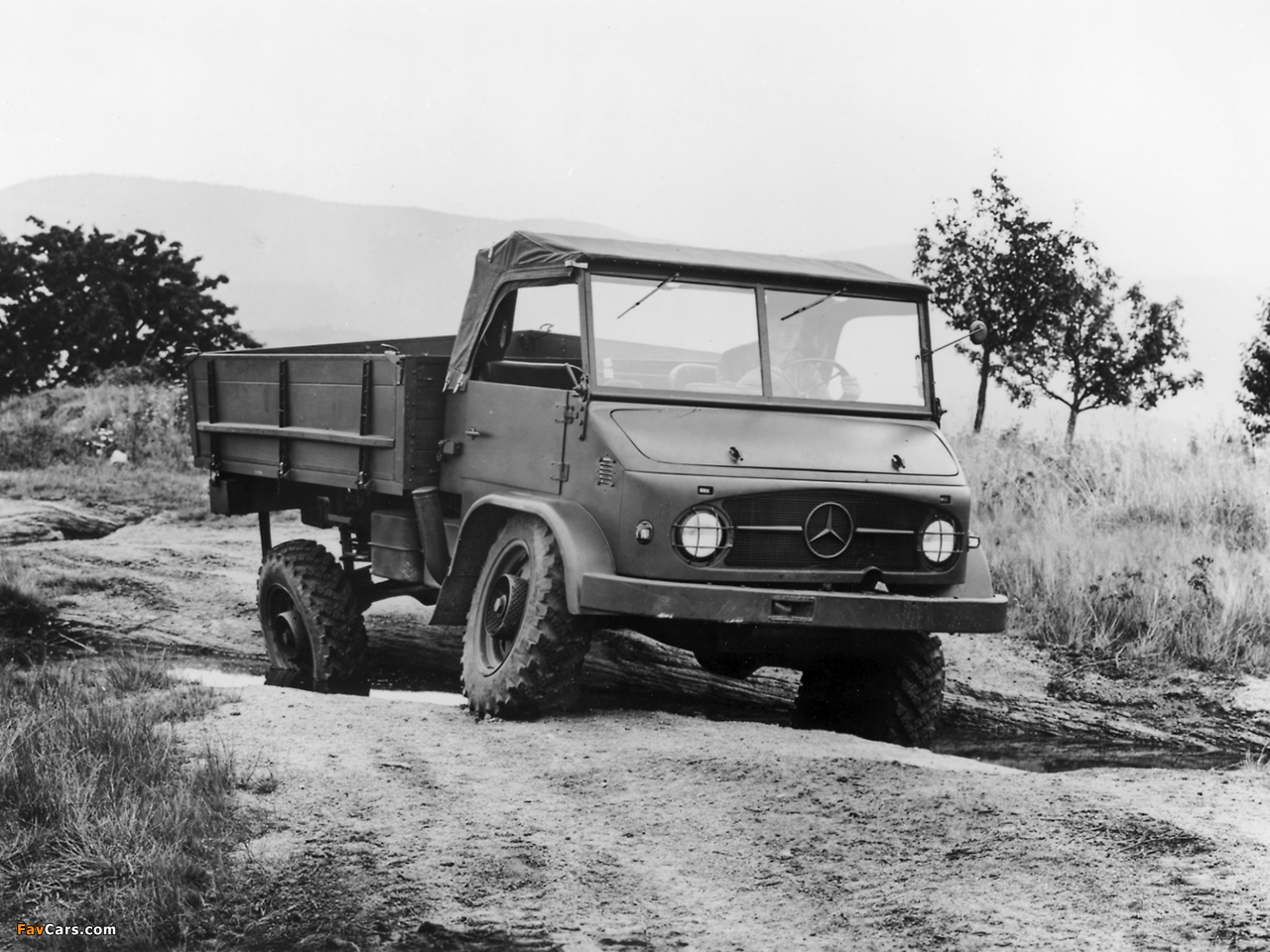 Images of Mercedes-Benz Unimog S U82 (404) 1955–80 (1280 x 960)
