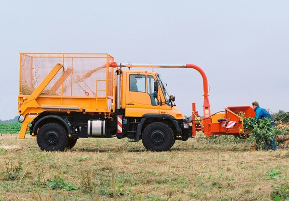 Images of Mercedes-Benz Unimog U400 2000–13