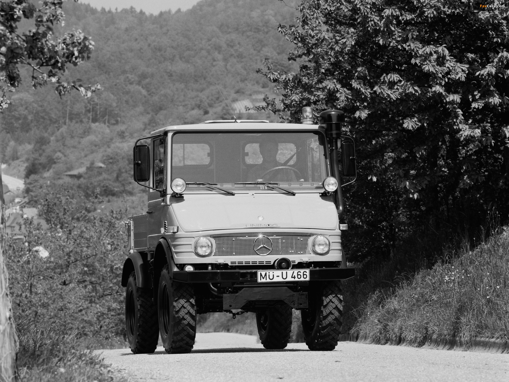 Mercedes-Benz Unimog U600 (407) 1955–80 images (2048 x 1536)
