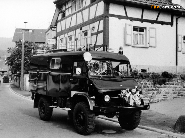 TLF Mercedes-Benz Unimog S U82 8-TS Feuerwehr (404) 1955–80 photos (640 x 480)
