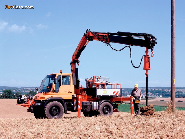 Mercedes-Benz Unimog U400 2000–13 images (640 x 480)