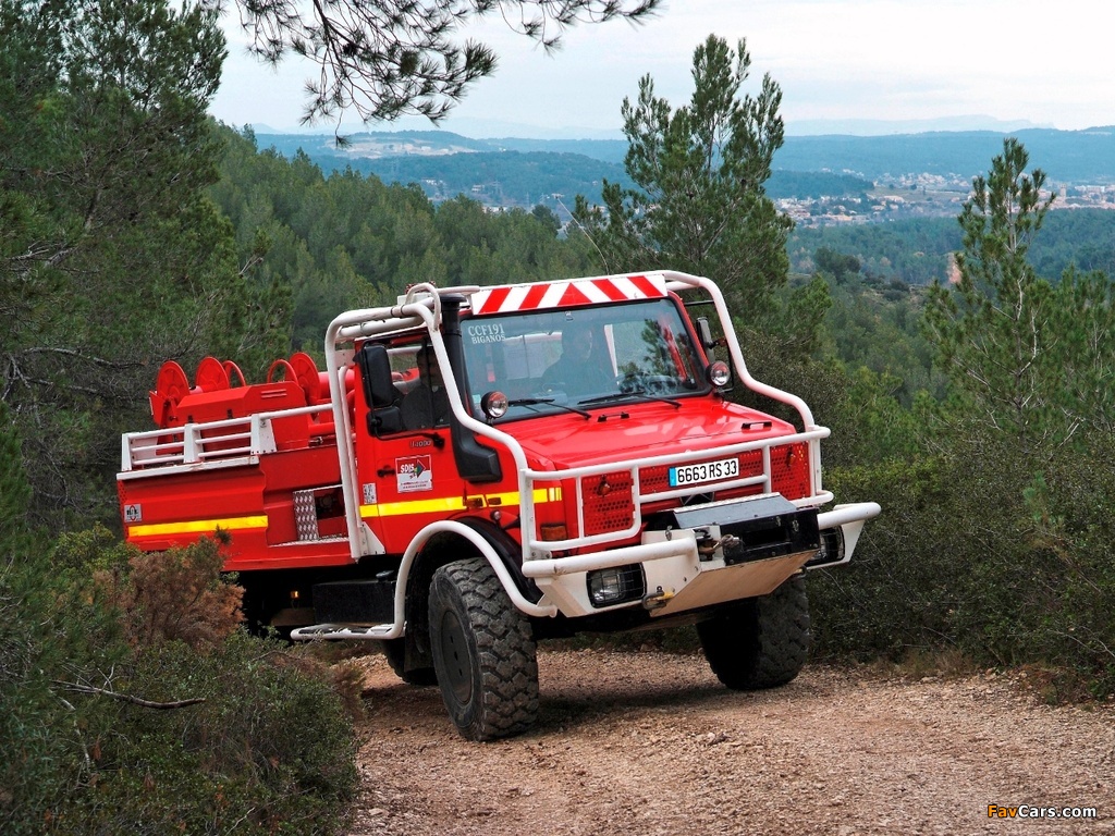 Mercedes-Benz Unimog U4000 Feuerwehr 2000–13 photos (1024 x 768)