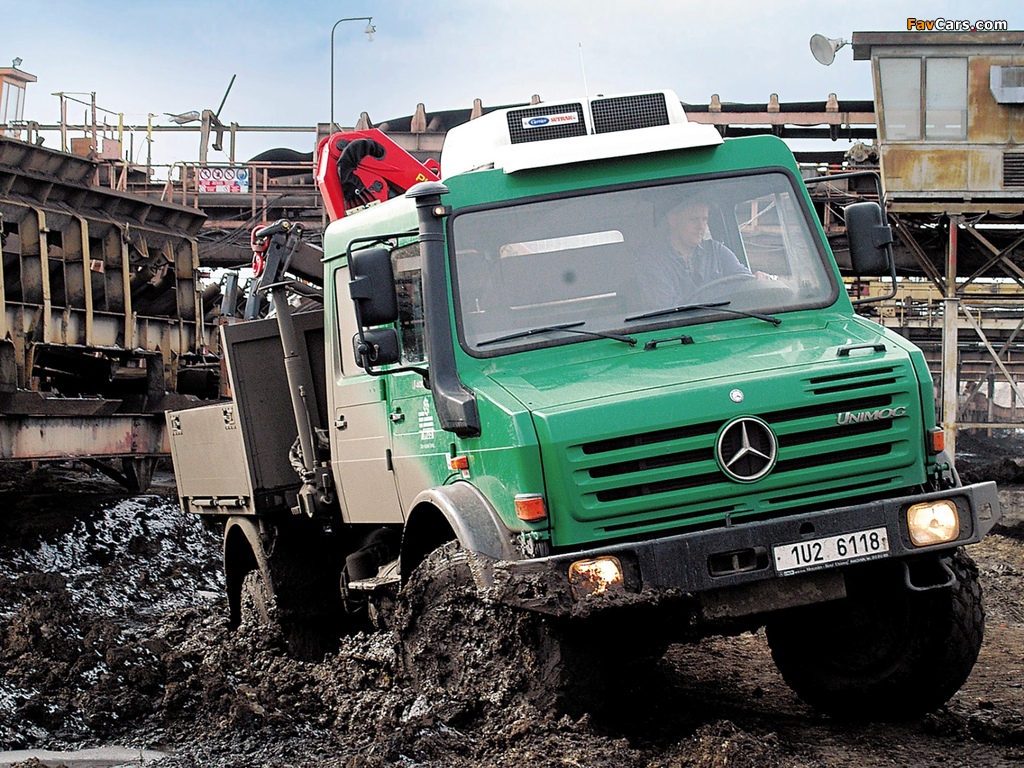 Mercedes-Benz Unimog U4000 Double Cab 2000–13 photos (1024 x 768)