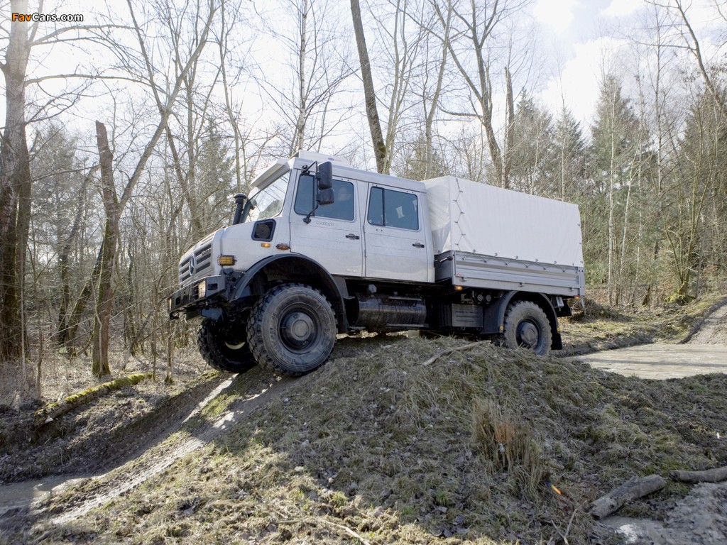 Mercedes-Benz Unimog U4000 Double Cab 2000–13 pictures (1024 x 768)