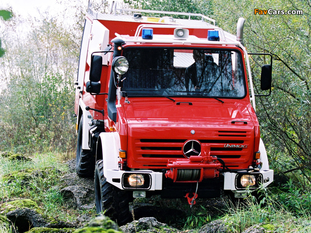 Mercedes-Benz Unimog U4000 Feuerwehr 2000–13 wallpapers (640 x 480)