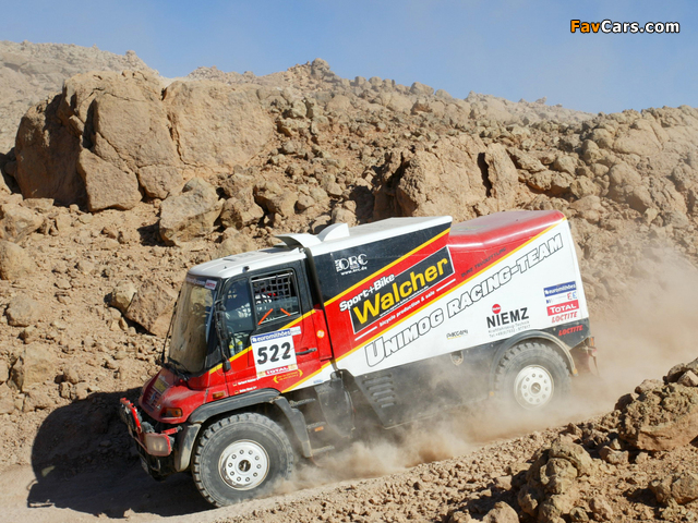 Mercedes-Benz Unimog U400 Rally Truck 2000–13 wallpapers (640 x 480)