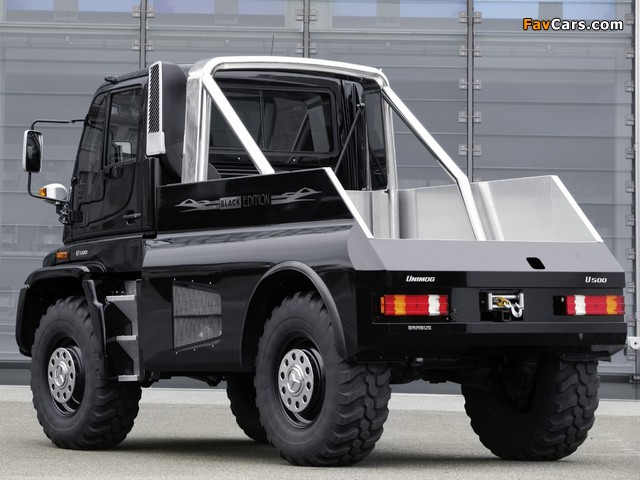 Brabus Mercedes-Benz Unimog U500 Black Edition 2006–13 photos (640 x 480)