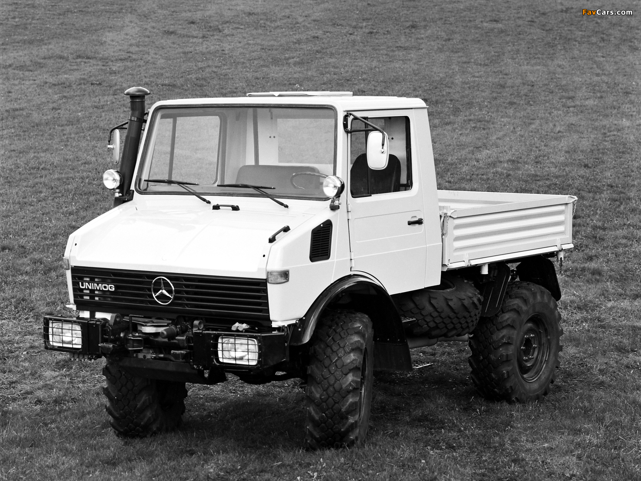 Photos of Mercedes-Benz Unimog U1500 (425) 1980–2000 (1280 x 960)