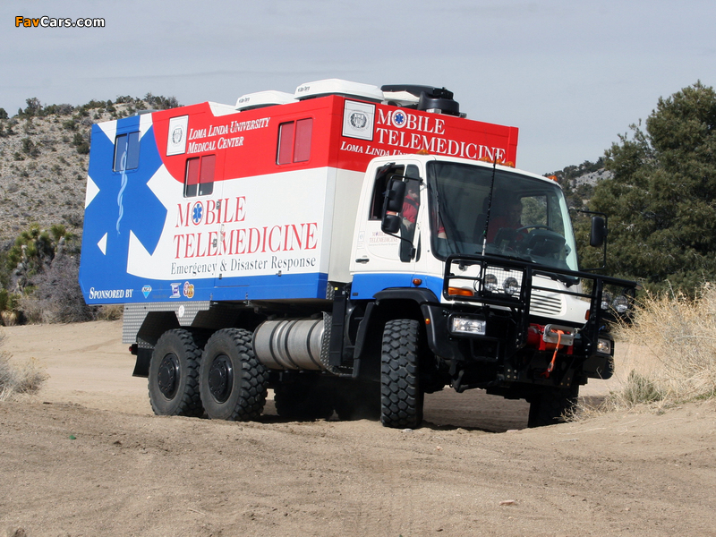 Photos of Unicat Mercedes-Benz Unimog U500 6x4 DRV63 2007–13 (800 x 600)