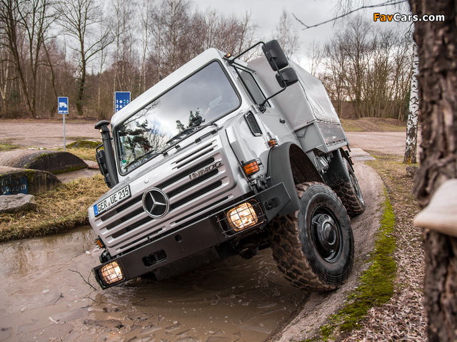 Mercedes-Benz Unimog U4000 2000–13 wallpapers (640 x 480)