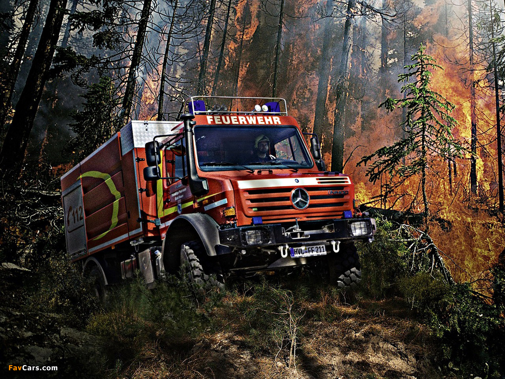 Mercedes-Benz Unimog U5000 Feuerwehr 2000–13 wallpapers (1024 x 768)