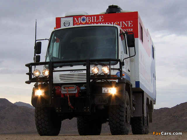 Unicat Mercedes-Benz Unimog U500 6x4 DRV63 2007–13 wallpapers (640 x 480)