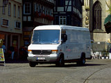 Photos of Mercedes-Benz Vario 614D-KA Kasten (668) 1996