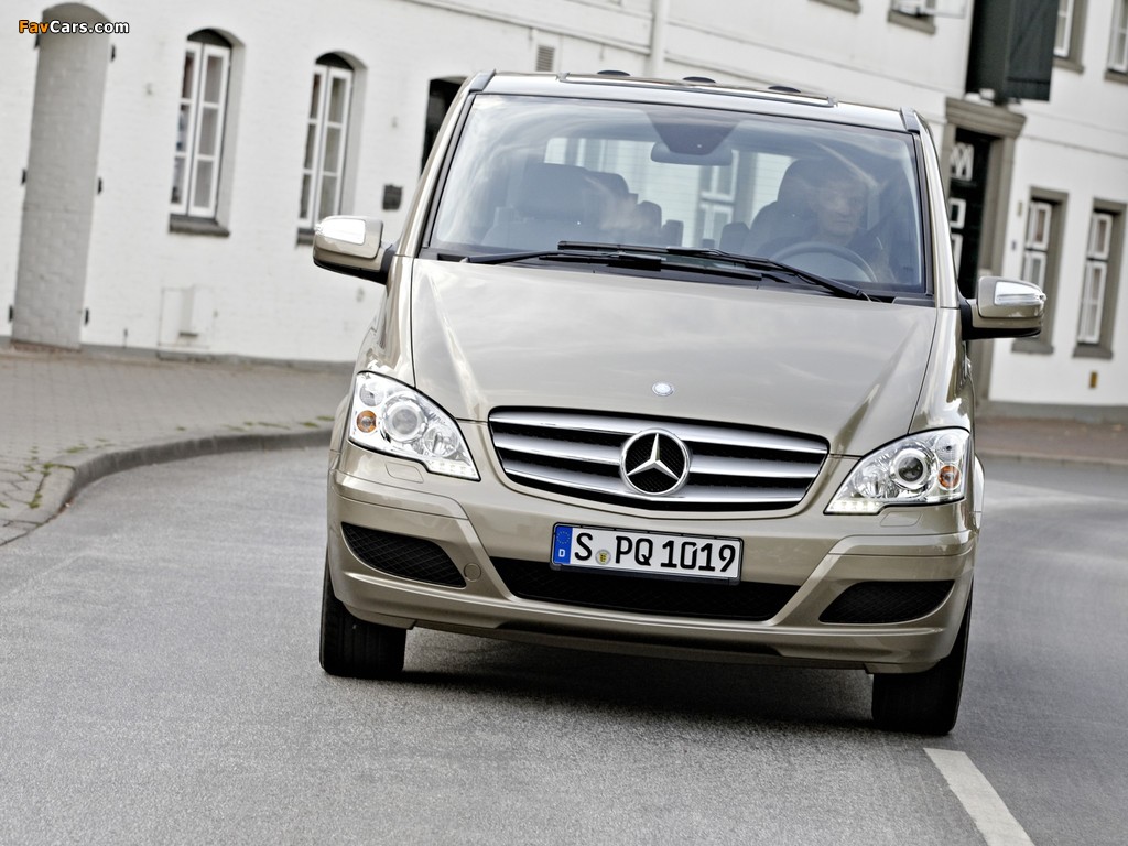 Images of Mercedes-Benz Viano (W639) 2010 (1024 x 768)