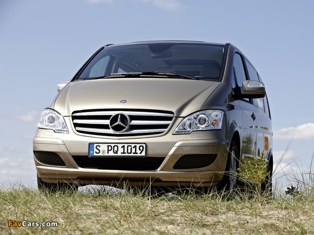 Images of Mercedes-Benz Viano (W639) 2010 (640 x 480)