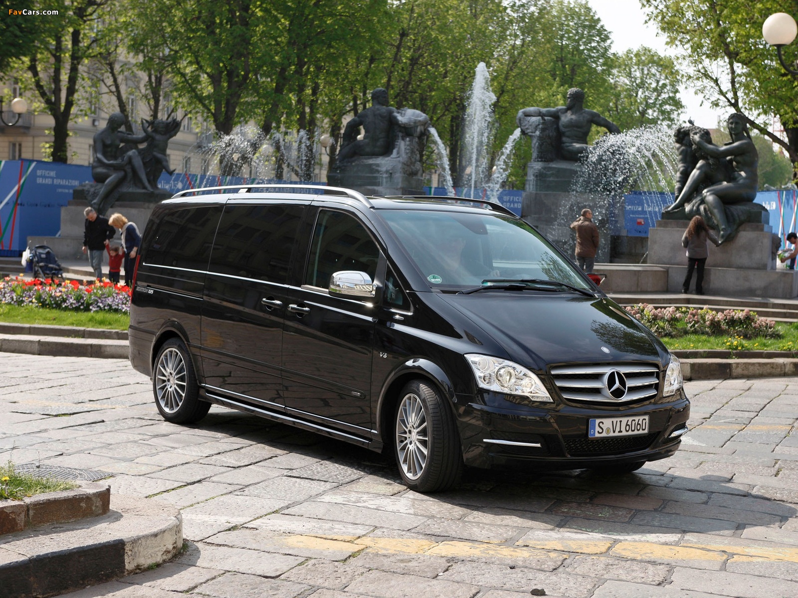 Images of Mercedes-Benz Viano Avantgarde Edition 125 (W639) 2011 (1600 x 1200)