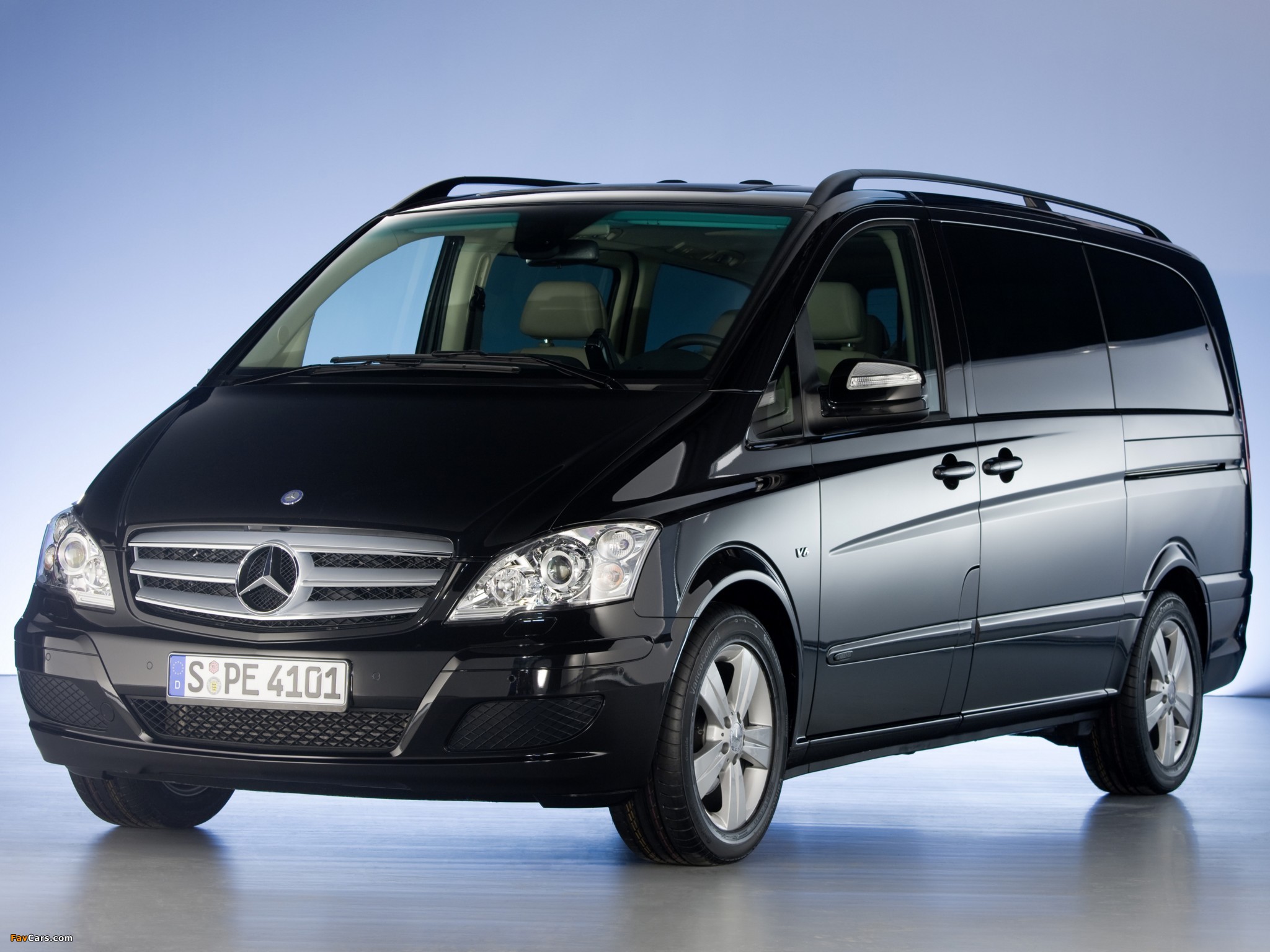 Mercedes-Benz Viano (W639) 2010 images (2048 x 1536)