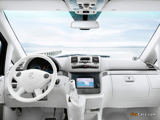 Mercedes-Benz Viano Vision Pearl Concept (W639) 2011 photos (640 x 480)