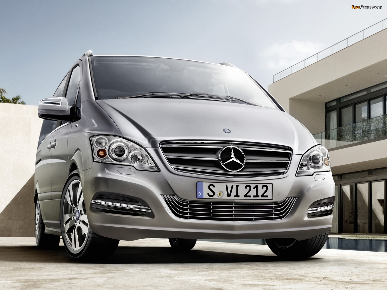 Mercedes-Benz Viano Pearl (W639) 2012 images (1280 x 960)